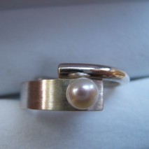 Ring zilver met witte parel